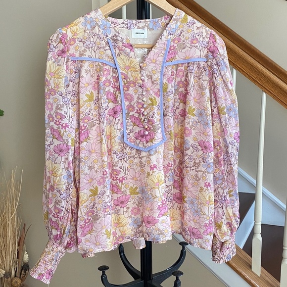 Aureum Designer's Floral Henley Puff Sleeve Blouse (NWOT) Size Small - Picture 1 of 15